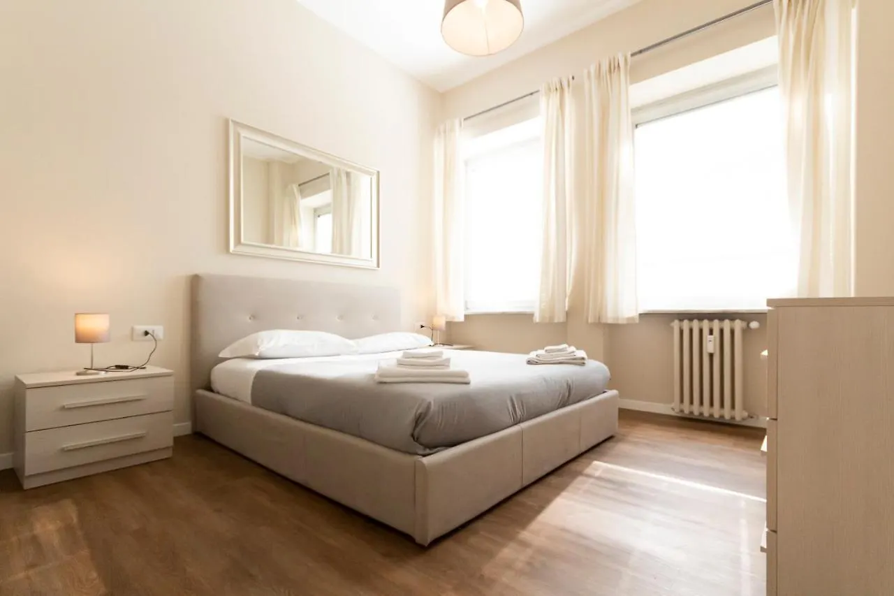 Via Torino Apartment 2 Milan Italie