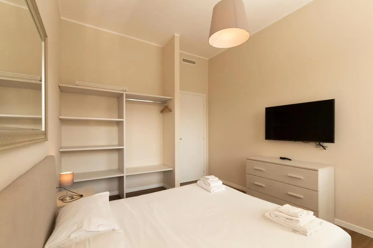 Via Torino Apartment 2 Milánó